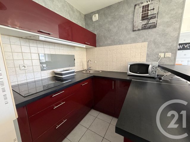 Appartement F2 à louer - 2 pièces - 36.93 m2 - REIMS - 51 - CHAMPAGNE-ARDENNE - Century 21 Martinot Immobilier