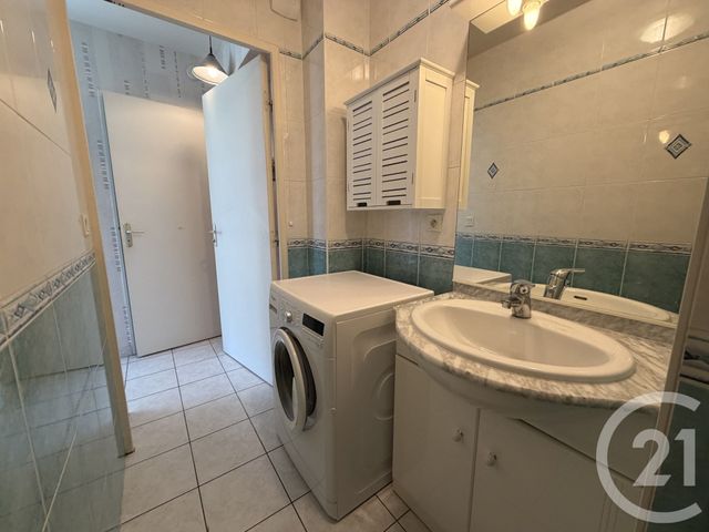 Appartement F2 à louer - 2 pièces - 36.93 m2 - REIMS - 51 - CHAMPAGNE-ARDENNE - Century 21 Martinot Immobilier