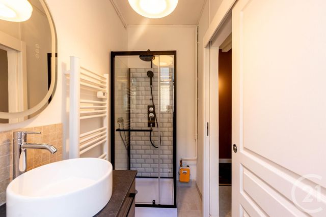 Appartement T5 à louer - 5 pièces - 96.98 m2 - REIMS - 51 - CHAMPAGNE-ARDENNE - Century 21 Martinot Immobilier