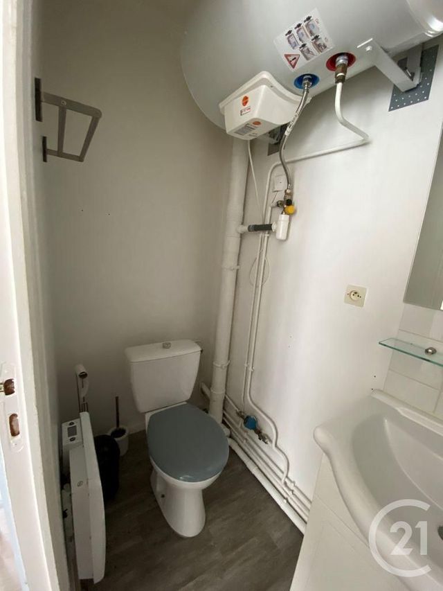 Appartement Studio à louer - 1 pièce - 20.1 m2 - REIMS - 51 - CHAMPAGNE-ARDENNE - Century 21 Martinot Immobilier