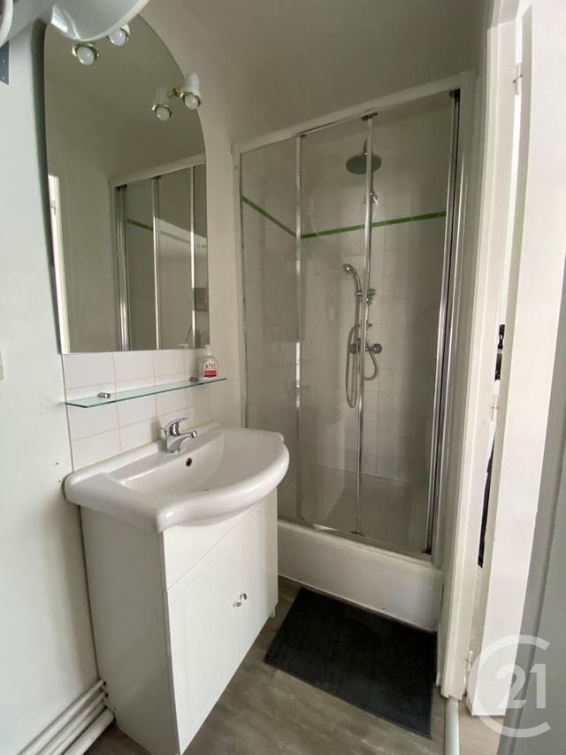 Appartement Studio à louer - 1 pièce - 20.1 m2 - REIMS - 51 - CHAMPAGNE-ARDENNE - Century 21 Martinot Immobilier