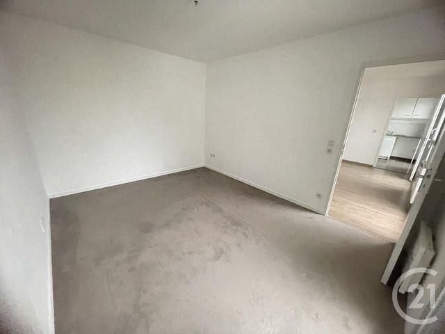 Appartement F2 à louer - 2 pièces - 40.0 m2 - REIMS - 51 - CHAMPAGNE-ARDENNE - Century 21 Martinot Immobilier