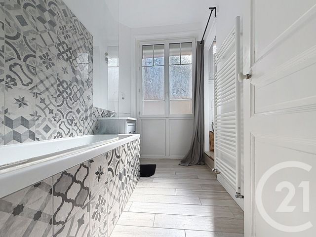 Appartement F3 à vendre - 3 pièces - 82.11 m2 - REIMS - 51 - CHAMPAGNE-ARDENNE - Century 21 Martinot Immobilier