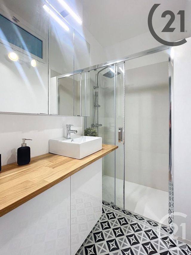 Appartement F3 à louer - 3 pièces - 57.71 m2 - REIMS - 51 - CHAMPAGNE-ARDENNE - Century 21 Martinot Immobilier