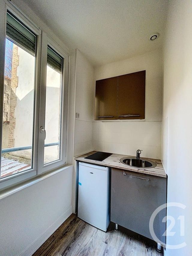 Appartement F1 à louer - 1 pièce - 15.1 m2 - REIMS - 51 - CHAMPAGNE-ARDENNE - Century 21 Martinot Immobilier