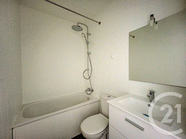 Appartement F1 à louer - 1 pièce - 15.1 m2 - REIMS - 51 - CHAMPAGNE-ARDENNE - Century 21 Martinot Immobilier