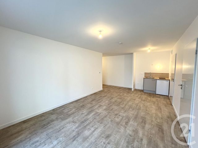 Appartement F2 à louer - 2 pièces - 45.3 m2 - REIMS - 51 - CHAMPAGNE-ARDENNE - Century 21 Martinot Immobilier