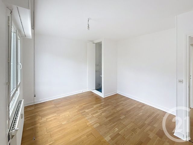 Appartement T5 à louer - 5 pièces - 110.57 m2 - REIMS - 51 - CHAMPAGNE-ARDENNE - Century 21 Martinot Immobilier