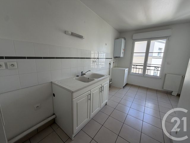 Appartement F5 à louer - 5 pièces - 89.07 m2 - REIMS - 51 - CHAMPAGNE-ARDENNE - Century 21 Martinot Immobilier