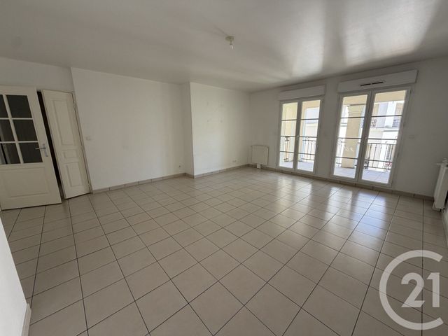 Appartement F5 à louer - 5 pièces - 89.07 m2 - REIMS - 51 - CHAMPAGNE-ARDENNE - Century 21 Martinot Immobilier