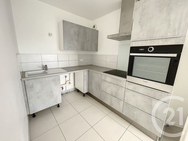 Appartement F2 à louer - 2 pièces - 42.6 m2 - REIMS - 51 - CHAMPAGNE-ARDENNE - Century 21 Martinot Immobilier