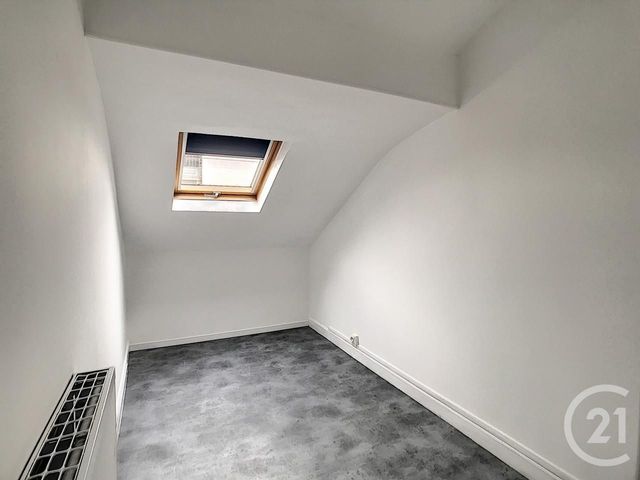 Appartement F1 bis à louer - 2 pièces - 36.35 m2 - REIMS - 51 - CHAMPAGNE-ARDENNE - Century 21 Martinot Immobilier