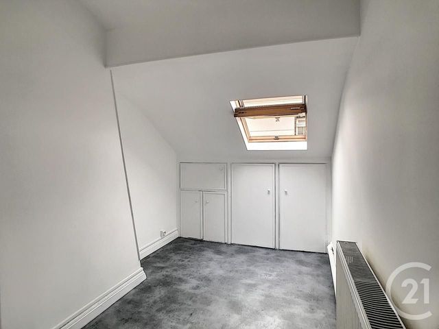 Appartement F1 bis à louer - 2 pièces - 36.35 m2 - REIMS - 51 - CHAMPAGNE-ARDENNE - Century 21 Martinot Immobilier