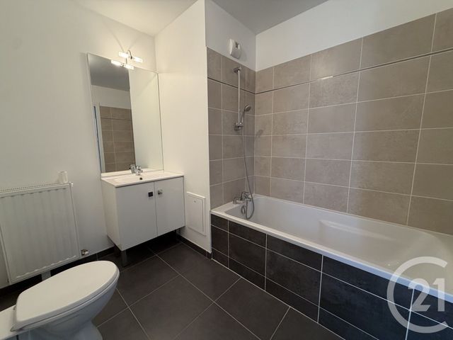 Appartement F2 à louer - 2 pièces - 43.9 m2 - BEZANNES - 51 - CHAMPAGNE-ARDENNE - Century 21 Martinot Immobilier