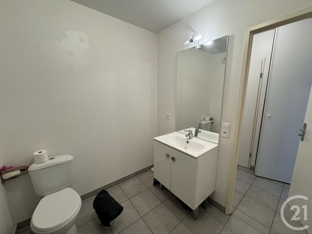 Appartement F2 à louer - 2 pièces - 40.12 m2 - REIMS - 51 - CHAMPAGNE-ARDENNE - Century 21 Martinot Immobilier