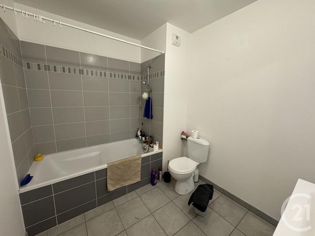 Appartement F2 à louer - 2 pièces - 40.12 m2 - REIMS - 51 - CHAMPAGNE-ARDENNE - Century 21 Martinot Immobilier