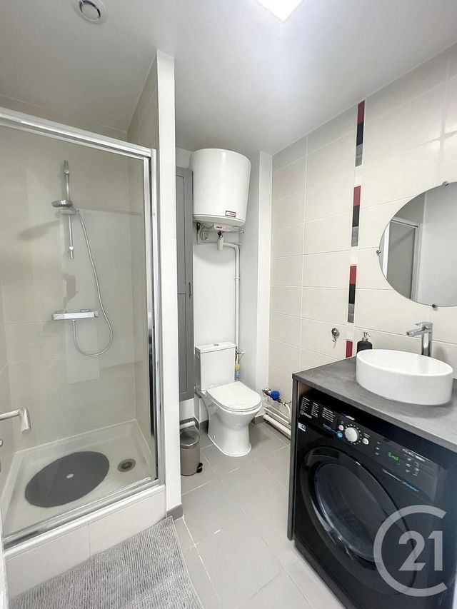 Appartement Studio à louer - 1 pièce - 15.78 m2 - REIMS - 51 - CHAMPAGNE-ARDENNE - Century 21 Martinot Immobilier