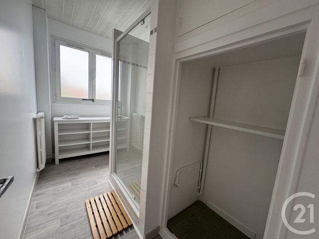 Appartement F3 à louer - 3 pièces - 68.2 m2 - REIMS - 51 - CHAMPAGNE-ARDENNE - Century 21 Martinot Immobilier