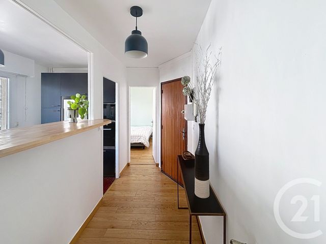 Appartement T3 à louer - 3 pièces - 64.88 m2 - REIMS - 51 - CHAMPAGNE-ARDENNE - Century 21 Martinot Immobilier