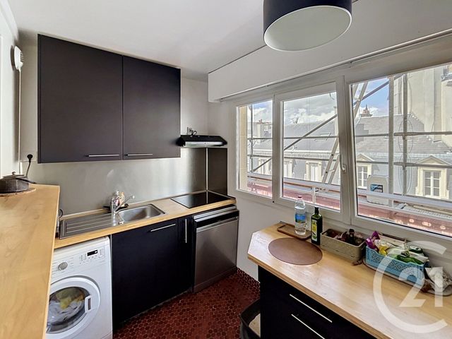 Appartement T3 à louer - 3 pièces - 64.88 m2 - REIMS - 51 - CHAMPAGNE-ARDENNE - Century 21 Martinot Immobilier