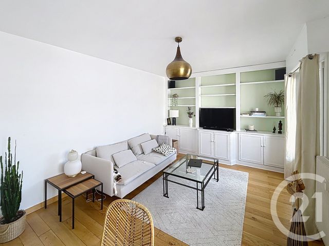 Appartement T3 à louer - 3 pièces - 64.88 m2 - REIMS - 51 - CHAMPAGNE-ARDENNE - Century 21 Martinot Immobilier