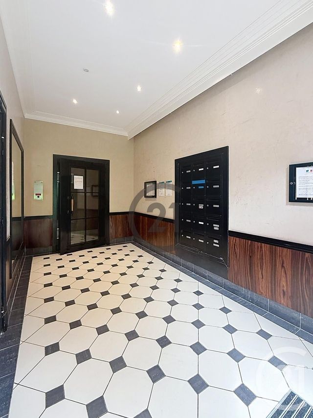 Appartement F2 à vendre - 2 pièces - 42.45 m2 - REIMS - 51 - CHAMPAGNE-ARDENNE - Century 21 Martinot Immobilier