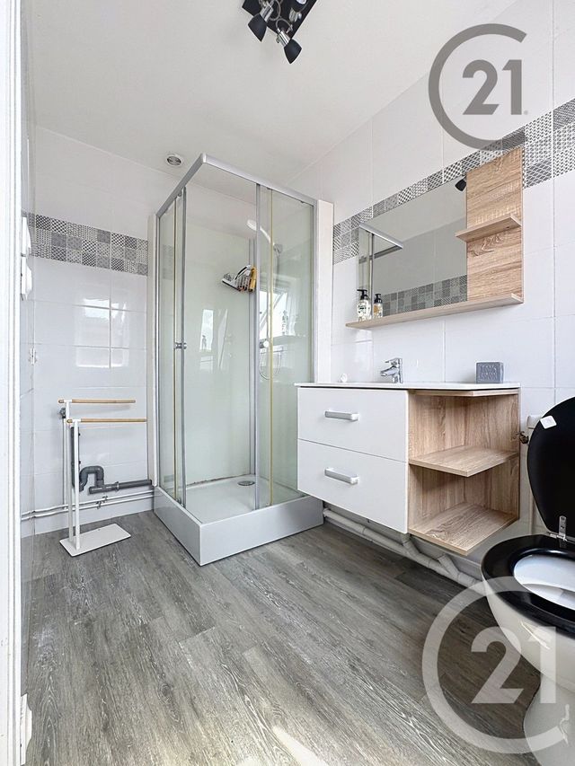 Appartement T1 à vendre - 1 pièce - 23.25 m2 - REIMS - 51 - CHAMPAGNE-ARDENNE - Century 21 Martinot Immobilier
