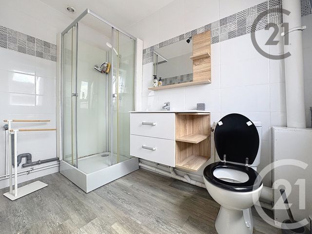 Appartement T1 à vendre - 1 pièce - 23.25 m2 - REIMS - 51 - CHAMPAGNE-ARDENNE - Century 21 Martinot Immobilier