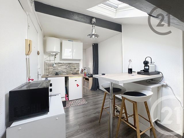 Appartement T1 à vendre - 1 pièce - 23.25 m2 - REIMS - 51 - CHAMPAGNE-ARDENNE - Century 21 Martinot Immobilier