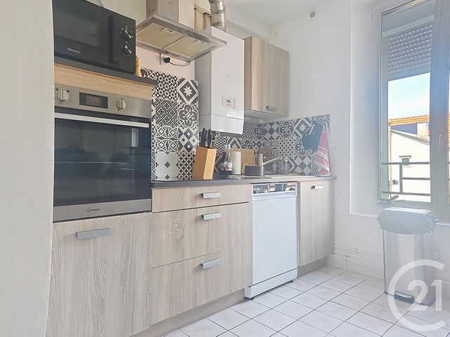 Appartement F3 à louer - 3 pièces - 58.72 m2 - REIMS - 51 - CHAMPAGNE-ARDENNE - Century 21 Martinot Immobilier
