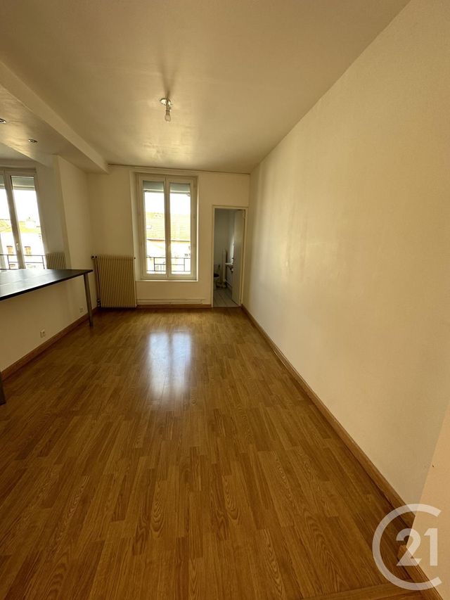 Appartement F3 à louer - 3 pièces - 58.72 m2 - REIMS - 51 - CHAMPAGNE-ARDENNE - Century 21 Martinot Immobilier