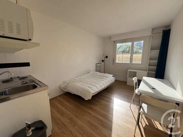 Appartement F1 à louer - 1 pièce - 18.4 m2 - REIMS - 51 - CHAMPAGNE-ARDENNE - Century 21 Martinot Immobilier