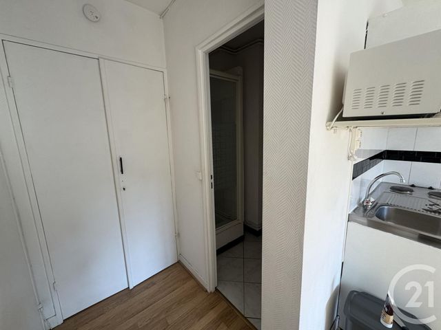 Appartement F1 à louer - 1 pièce - 18.4 m2 - REIMS - 51 - CHAMPAGNE-ARDENNE - Century 21 Martinot Immobilier