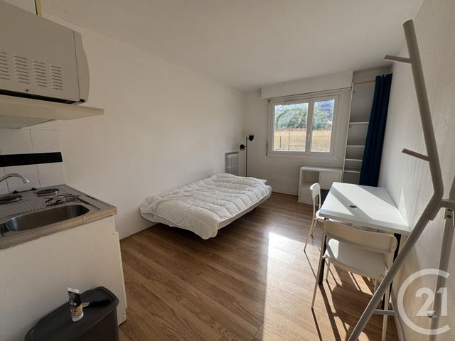 Appartement F1 à louer - 1 pièce - 18.4 m2 - REIMS - 51 - CHAMPAGNE-ARDENNE - Century 21 Martinot Immobilier