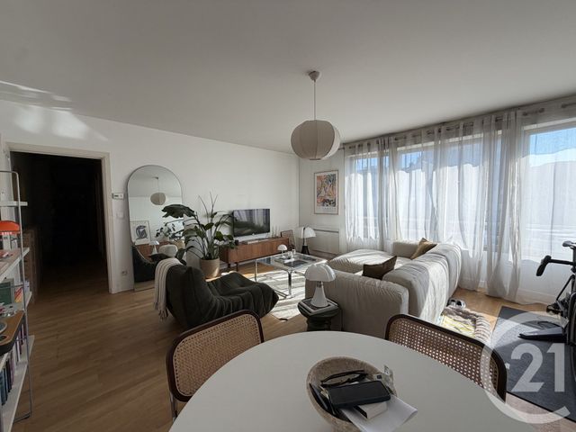 Appartement F3 à louer - 3 pièces - 77.0 m2 - REIMS - 51 - CHAMPAGNE-ARDENNE - Century 21 Martinot Immobilier