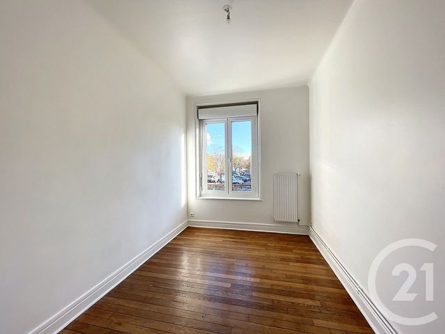 Appartement T3 à louer - 3 pièces - 51.04 m2 - REIMS - 51 - CHAMPAGNE-ARDENNE - Century 21 Martinot Immobilier