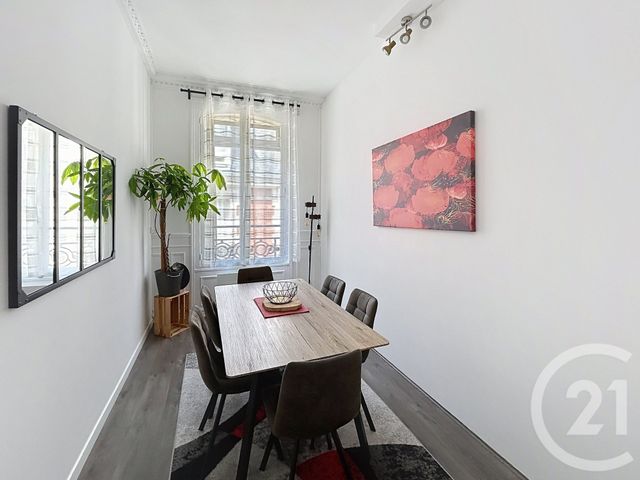 Appartement T5 à louer - 5 pièces - 116.91 m2 - REIMS - 51 - CHAMPAGNE-ARDENNE - Century 21 Martinot Immobilier