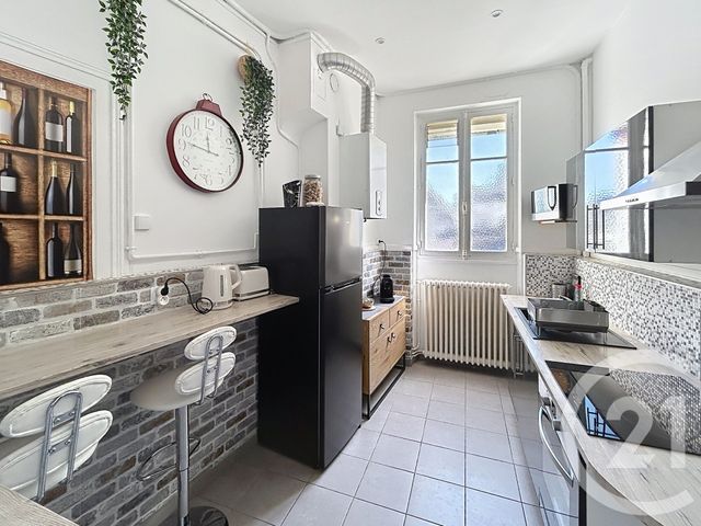 Appartement T5 à louer - 5 pièces - 116.91 m2 - REIMS - 51 - CHAMPAGNE-ARDENNE - Century 21 Martinot Immobilier