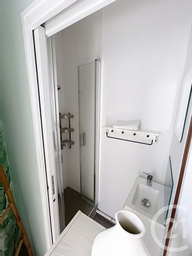 Appartement T5 à louer - 5 pièces - 116.91 m2 - REIMS - 51 - CHAMPAGNE-ARDENNE - Century 21 Martinot Immobilier