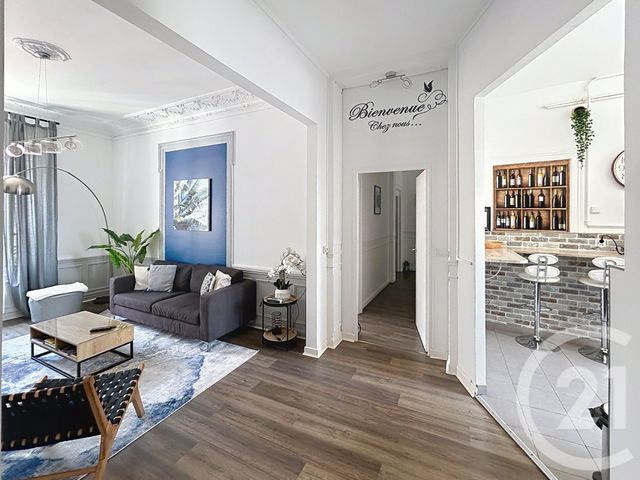Appartement T5 à louer - 5 pièces - 116.91 m2 - REIMS - 51 - CHAMPAGNE-ARDENNE - Century 21 Martinot Immobilier