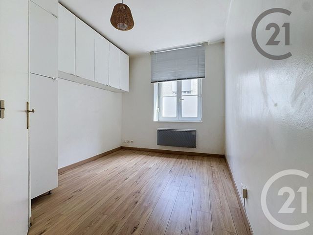 Appartement Studio à vendre - 1 pièce - 15.0 m2 - REIMS - 51 - CHAMPAGNE-ARDENNE - Century 21 Martinot Immobilier