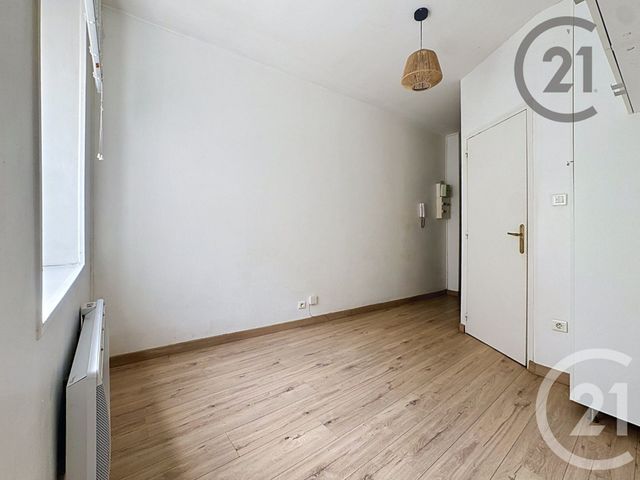 Appartement Studio à vendre - 1 pièce - 15.0 m2 - REIMS - 51 - CHAMPAGNE-ARDENNE - Century 21 Martinot Immobilier