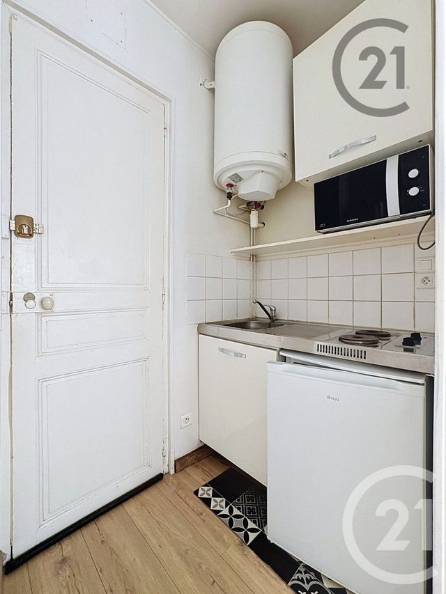 Appartement Studio à vendre - 1 pièce - 15.0 m2 - REIMS - 51 - CHAMPAGNE-ARDENNE - Century 21 Martinot Immobilier