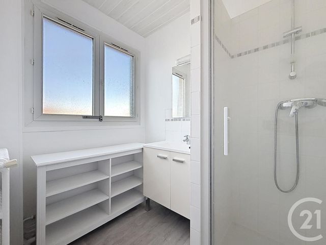 Appartement F3 à vendre - 3 pièces - 68.2 m2 - REIMS - 51 - CHAMPAGNE-ARDENNE - Century 21 Martinot Immobilier