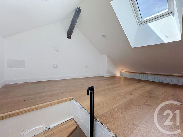 Appartement T1 à louer - 1 pièce - 14.1 m2 - REIMS - 51 - CHAMPAGNE-ARDENNE - Century 21 Martinot Immobilier