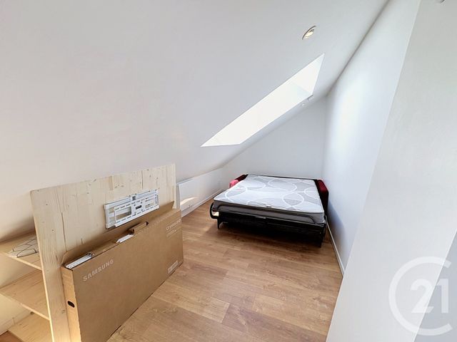Appartement T1 à louer - 1 pièce - 14.1 m2 - REIMS - 51 - CHAMPAGNE-ARDENNE - Century 21 Martinot Immobilier