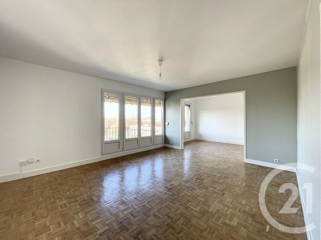 Appartement F3 à louer - 3 pièces - 75.64 m2 - REIMS - 51 - CHAMPAGNE-ARDENNE - Century 21 Martinot Immobilier