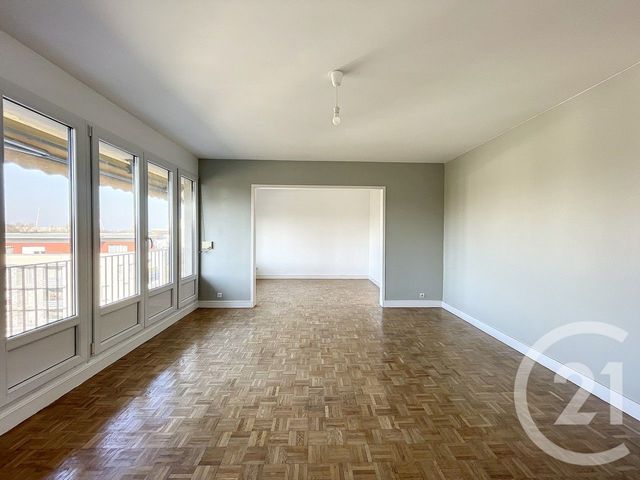 Appartement F3 à louer - 3 pièces - 75.64 m2 - REIMS - 51 - CHAMPAGNE-ARDENNE - Century 21 Martinot Immobilier