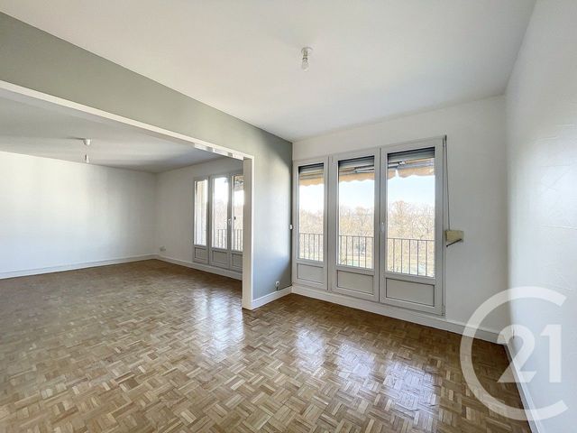 Appartement F3 à louer - 3 pièces - 75.64 m2 - REIMS - 51 - CHAMPAGNE-ARDENNE - Century 21 Martinot Immobilier