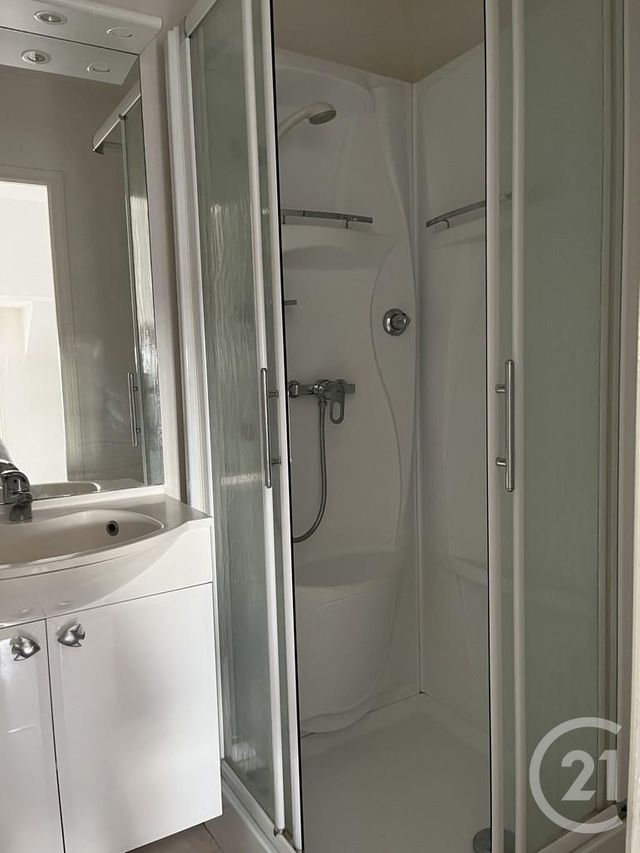 Appartement F1 à louer - 1 pièce - 20.5 m2 - REIMS - 51 - CHAMPAGNE-ARDENNE - Century 21 Martinot Immobilier